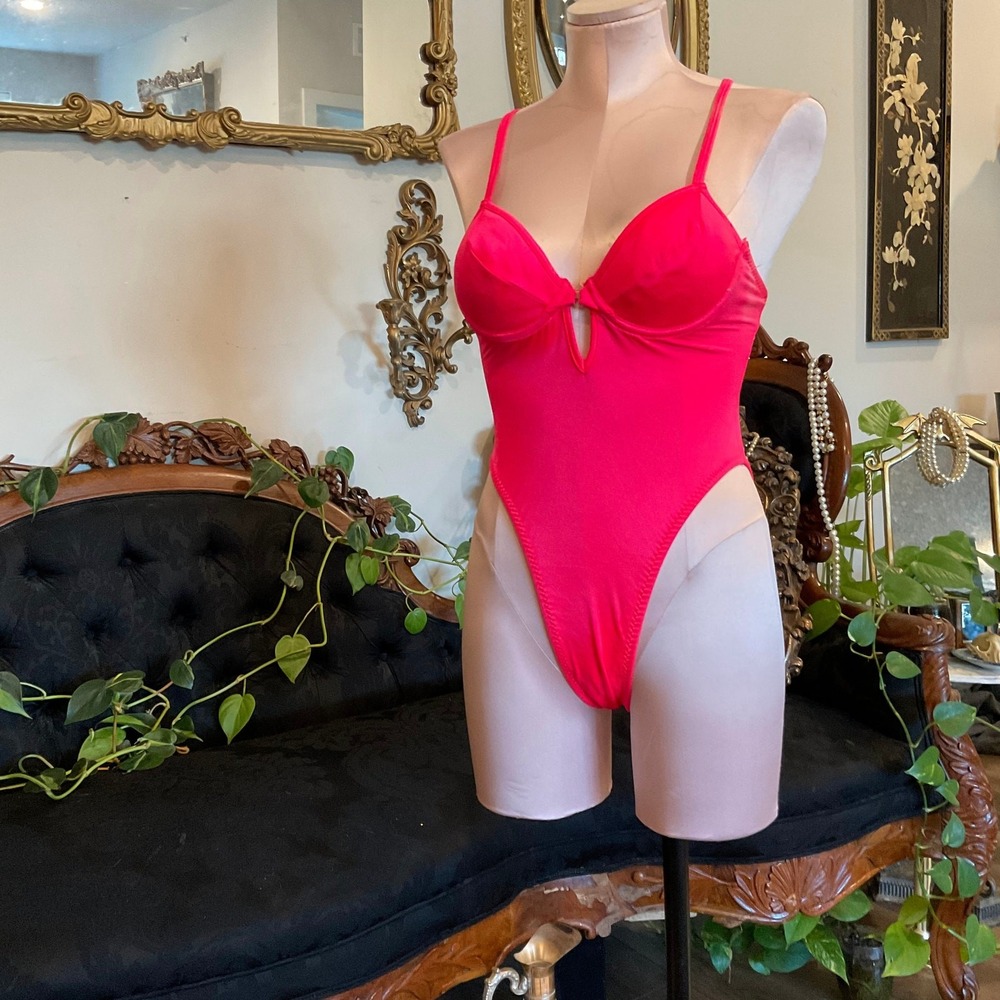 vintage 80s Shirley Swim key hole high leg hot Bathing Suit Size S Hot Pink